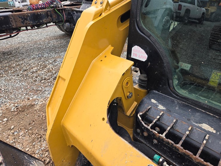 caterpillar-259d3-image-18