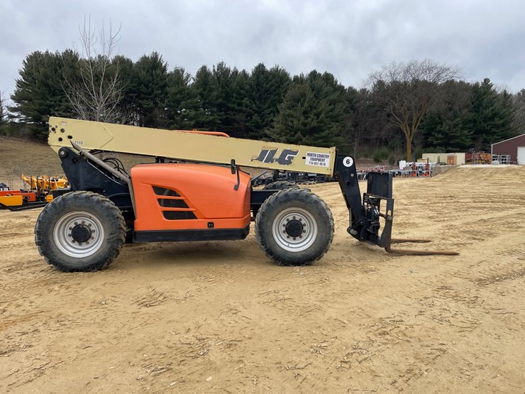 2013-jlg-g6-42a-image-4