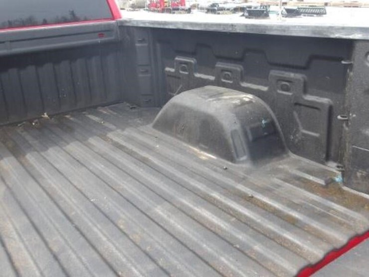 2023-chevrolet-1500-image-33