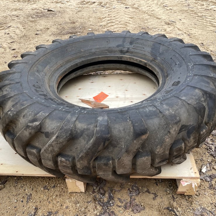 #7544 • STA Brand Telehandler Tire