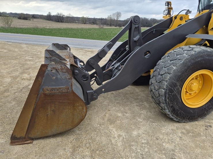 2023-volvo-l60h-image-16