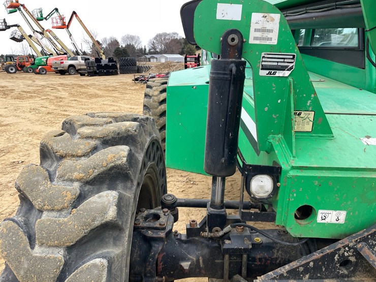 2015-sky-trak-10054-image-27