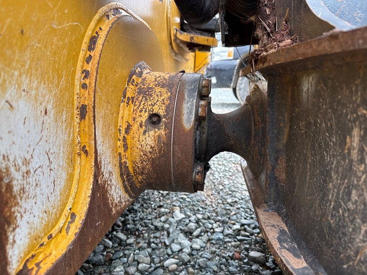 deere-700k-lgp-image-16