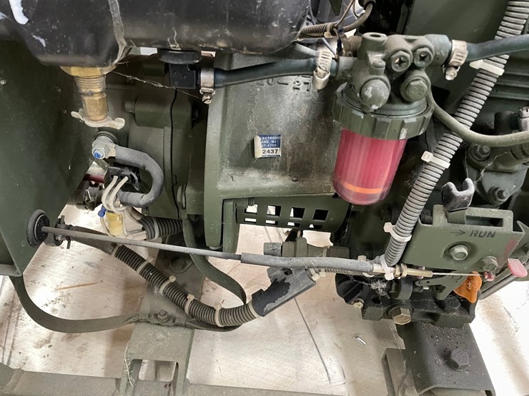 #7547-•-military-diesel-generator-image-7