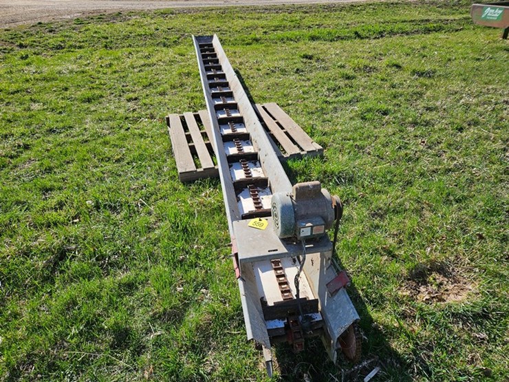 #559-•-loyal-20'-elevator-image-12