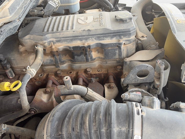 2012-dodge-3500-image-11