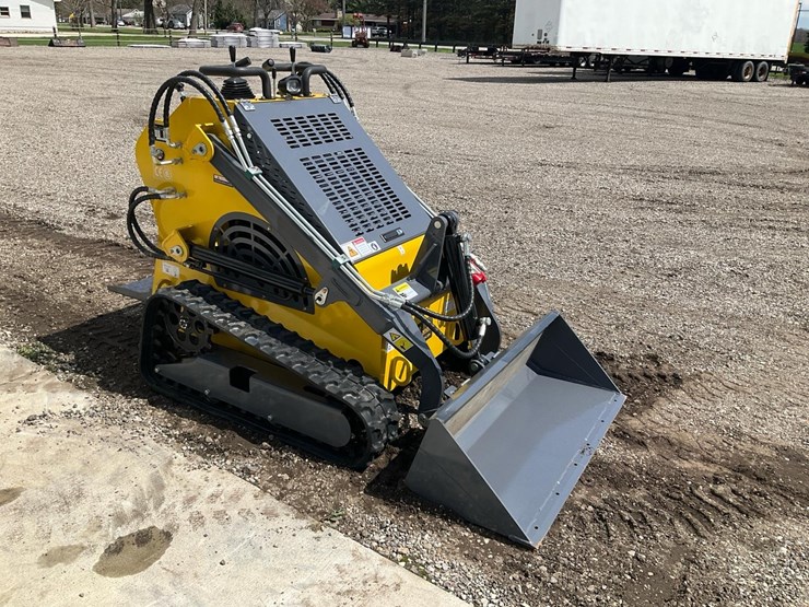 #1001-•-unused-land-honor-t460-mini-skid-steer-image-6