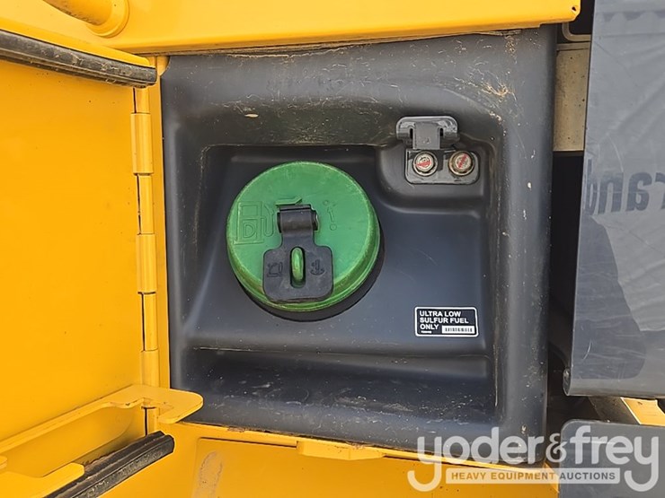 2019-deere-670g-image-72