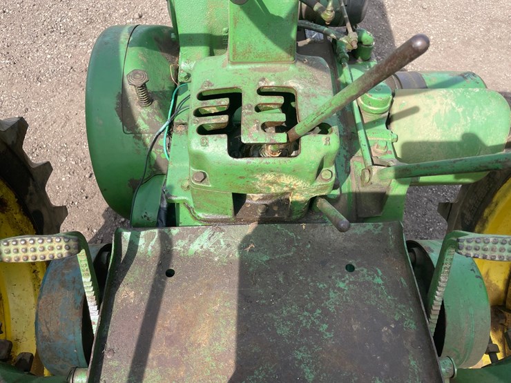 john-deere-b-image-18