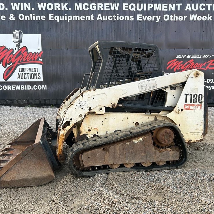 BOBCAT T180