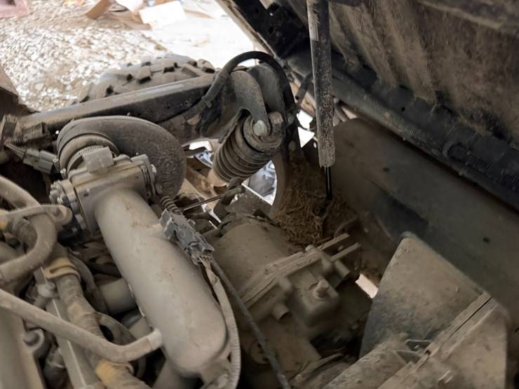 john-deere-gator-image-36