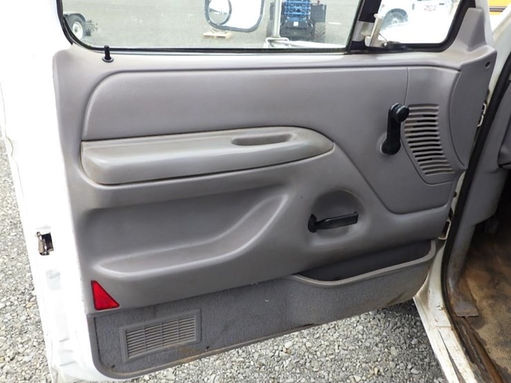 1997-ford-f-super-duty-image-24