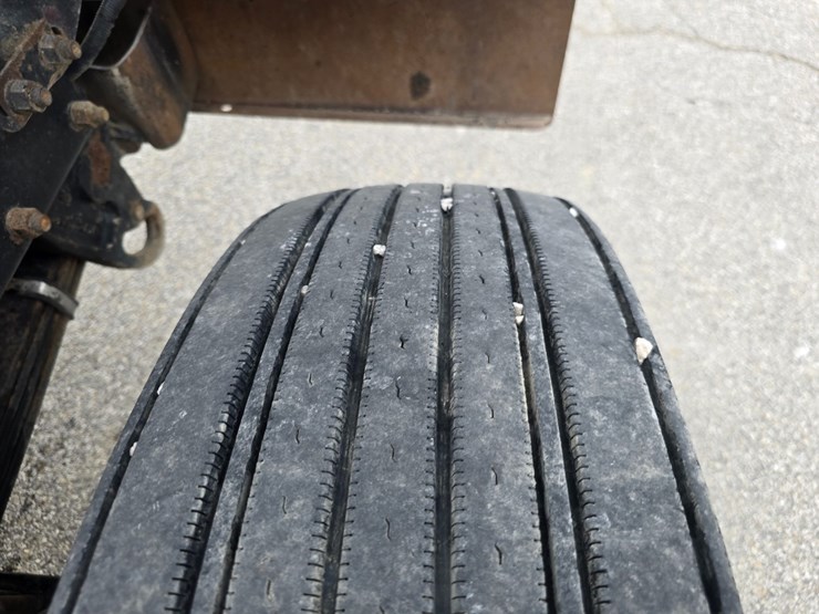 2003-mack-rd688s-image-76