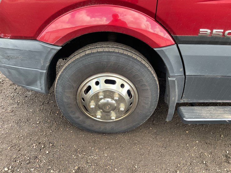 2008-dodge-3500-image-9