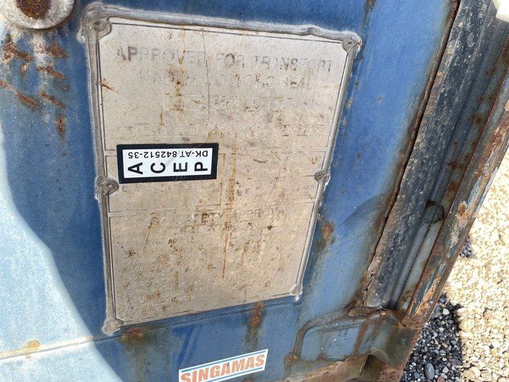 #3096-•-20'-shipping-container-image-11