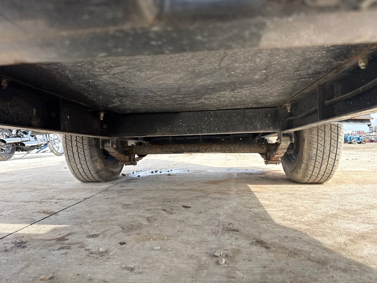 massey-ferguson-8-image-31