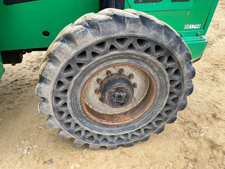 2015-sky-trak-10054-image-79