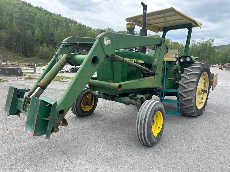 john-deere-3020-image-3