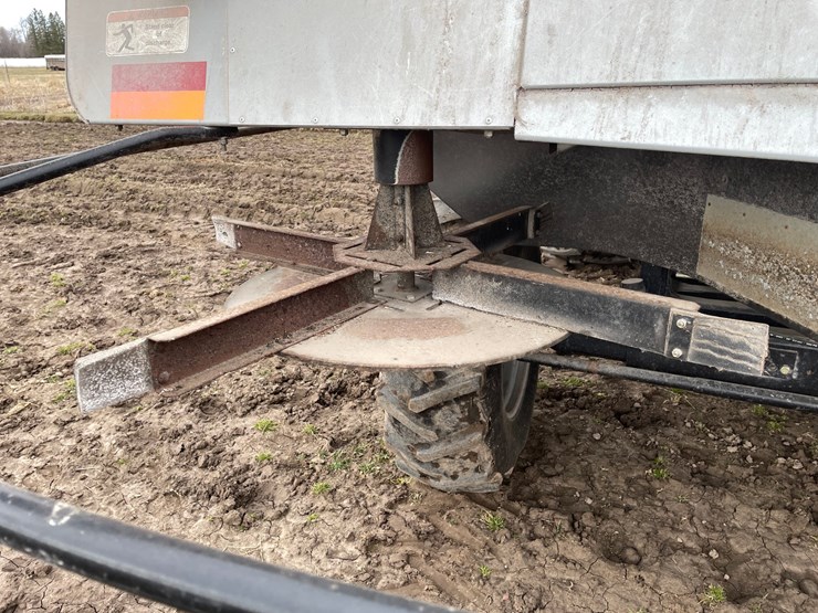 gleaner-r65-image-45