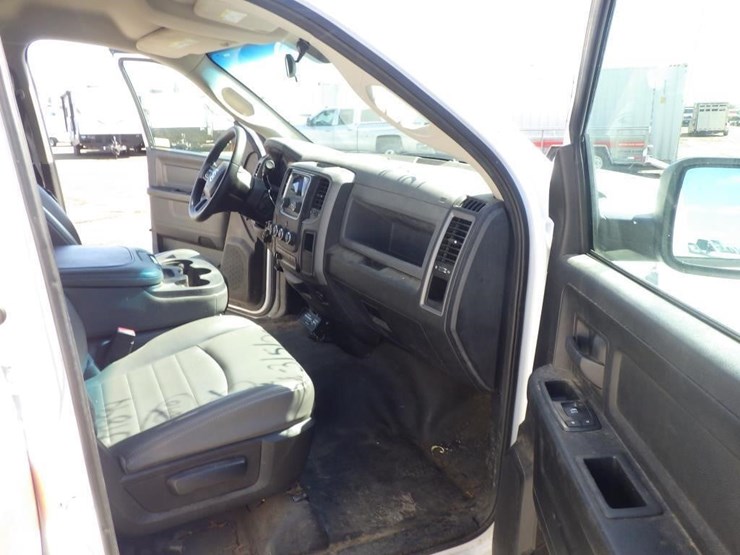 2014-dodge-1500-image-6