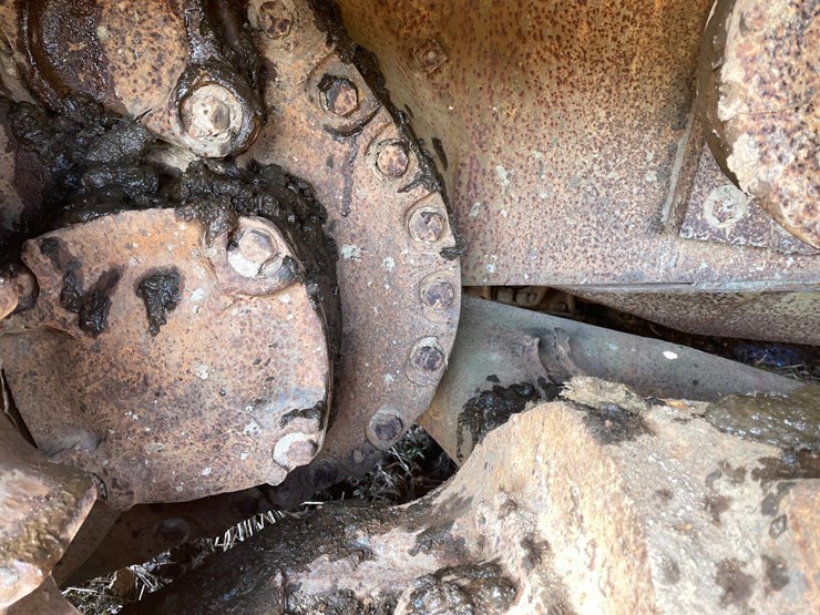 komatsu-d85p-image-23