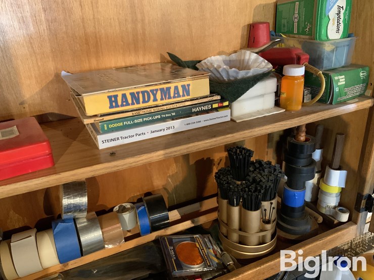 bolt-bin-with-contents-image-7