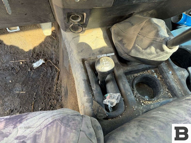 2011-dodge-ram-2500-image-25