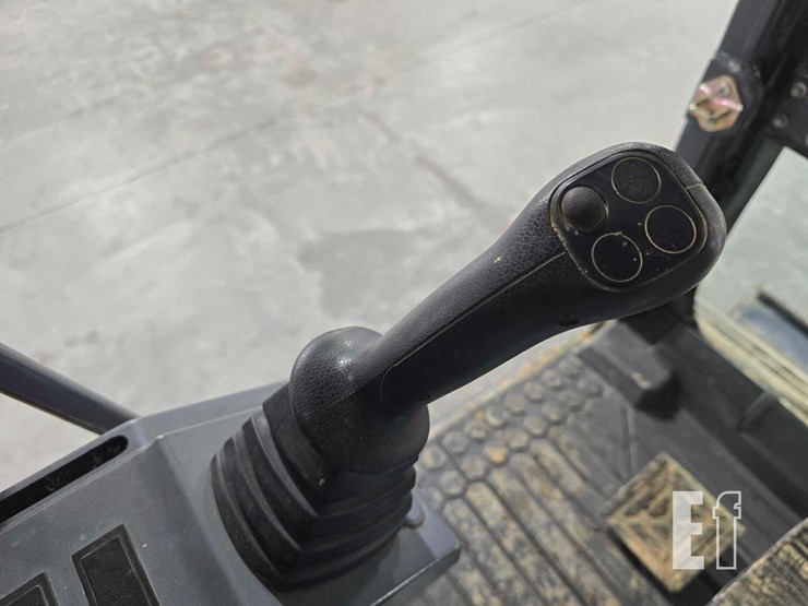 xcmg-xe150u-image-21