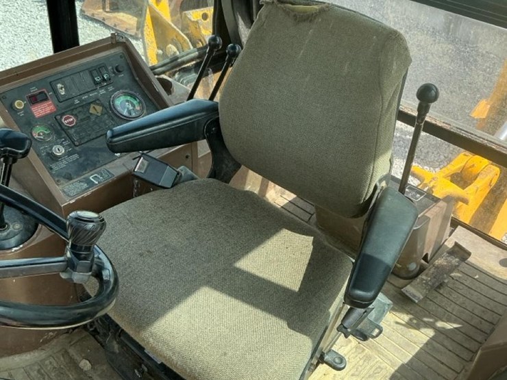 john-deere-310d-image-17