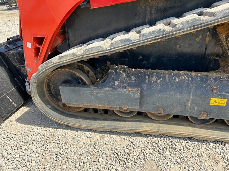 2019-kubota-svl75-2-image-18