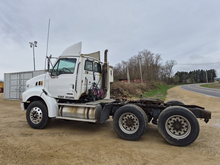 2000-caterpillar-c12-image-9