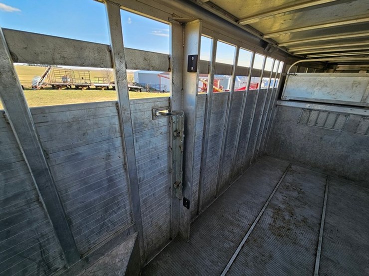 #522-•-2021-travelong-ls-mt-livestock-trailer-image-32