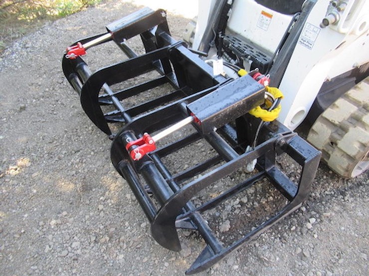 wildcat-72"-skid-steer-rock-grapple-image-1