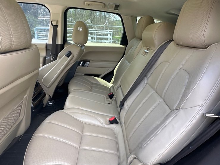 2016-land-rover-range-rover-image-10