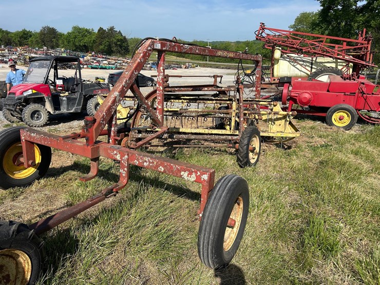 new-holland-252-image-4