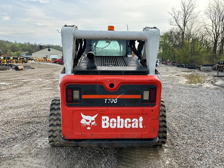 2017-bobcat-t770-image-3