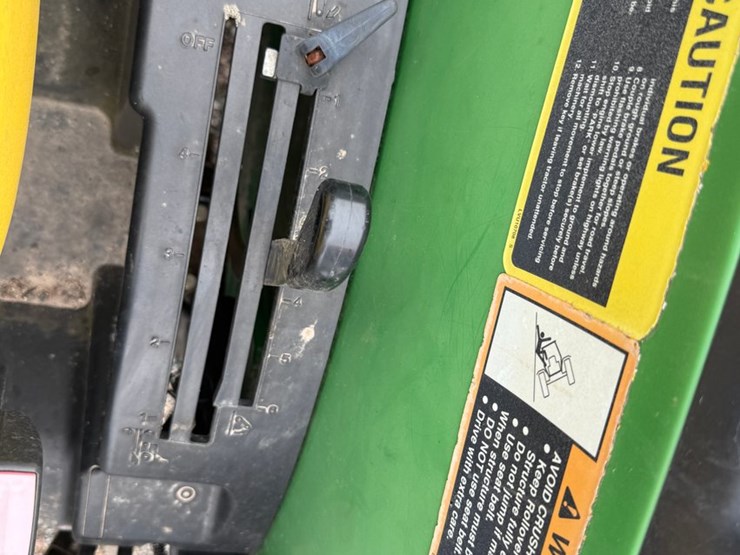 john-deere-4120-image-50