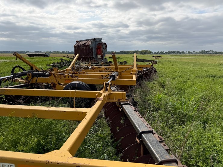 #45298-•-amco-f15-36'-disk-image-40