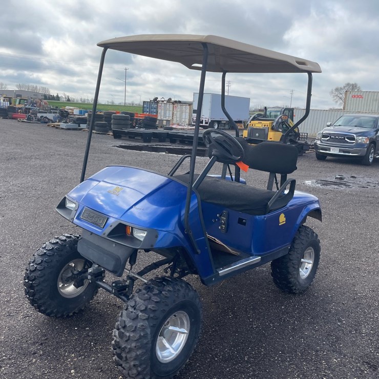 #1454 • EZ-Go Golf Cart