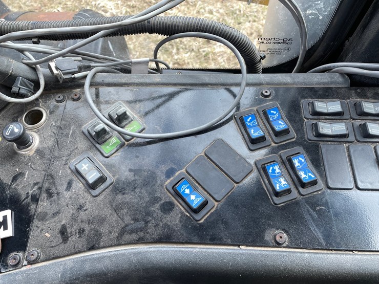 #5514-•-agco-rogator-u1264c-ag-chem-sprayer-image-47