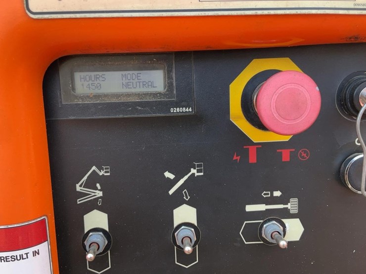 #304-•-2019-snorkel-46'-4wd-articulating-boom-lift-#2-image-21