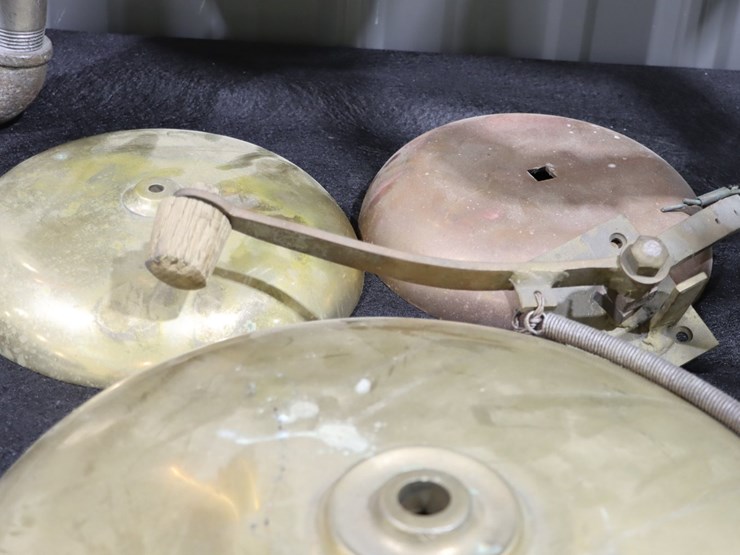 #77-•-brass-steam-bell-image-3