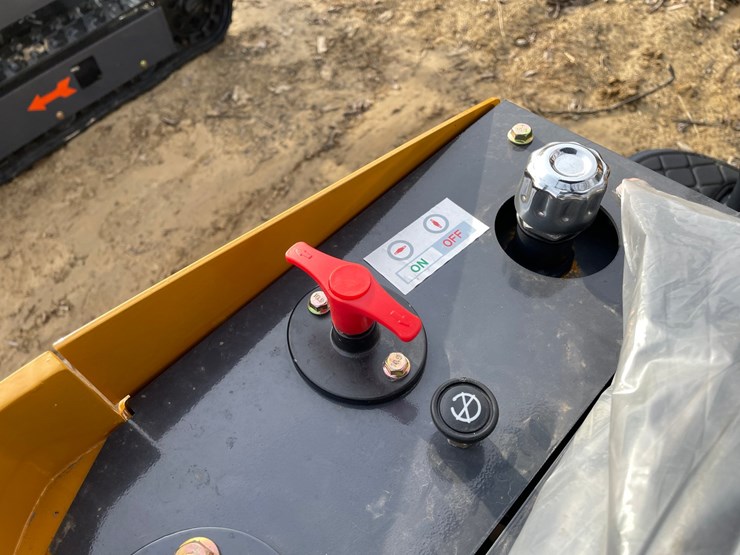 #1040-•-new-ats-rt12r-mini-excavator-image-13