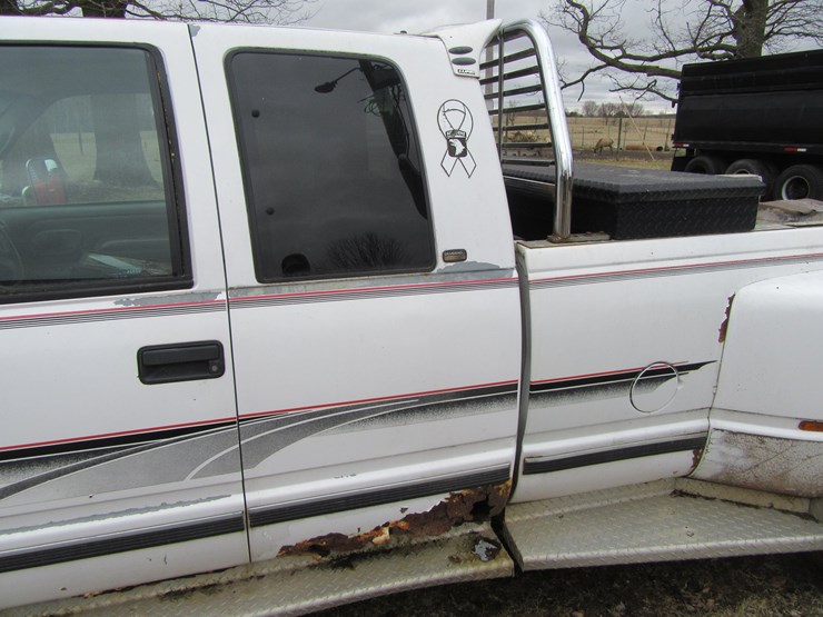 1997-chevrolet-3500-image-9