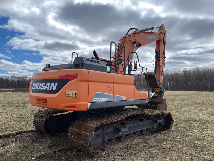 doosan-dx225-lc-image-5