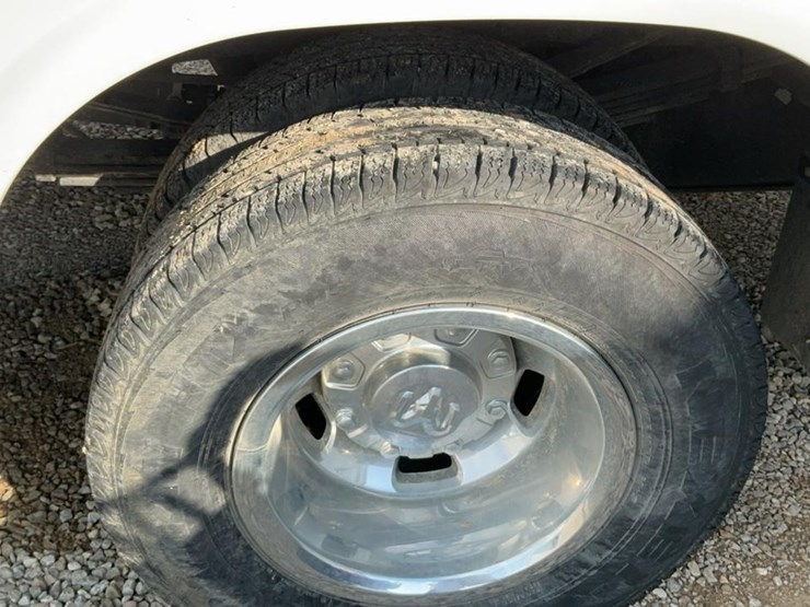 2022-dodge-3500-image-61