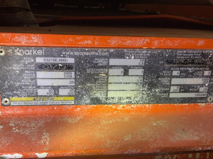 #409-•-snorkel-19'-scissor-image-6