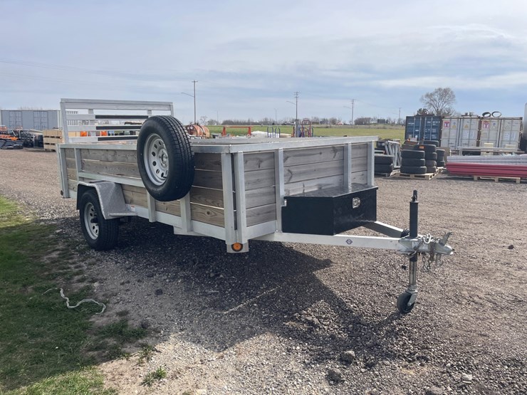 #2850-•-single-axle-aluminum-trailer-(no-title)-image-3