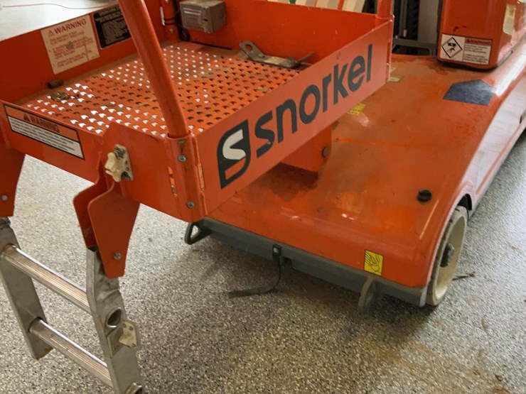 #313-•-2019-snorkel-mb26j-mast-lift-image-19