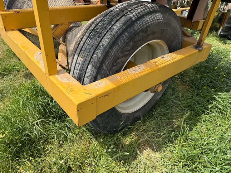 #45251-•-scotts-levee-packer-with-w&a-seeder-image-12